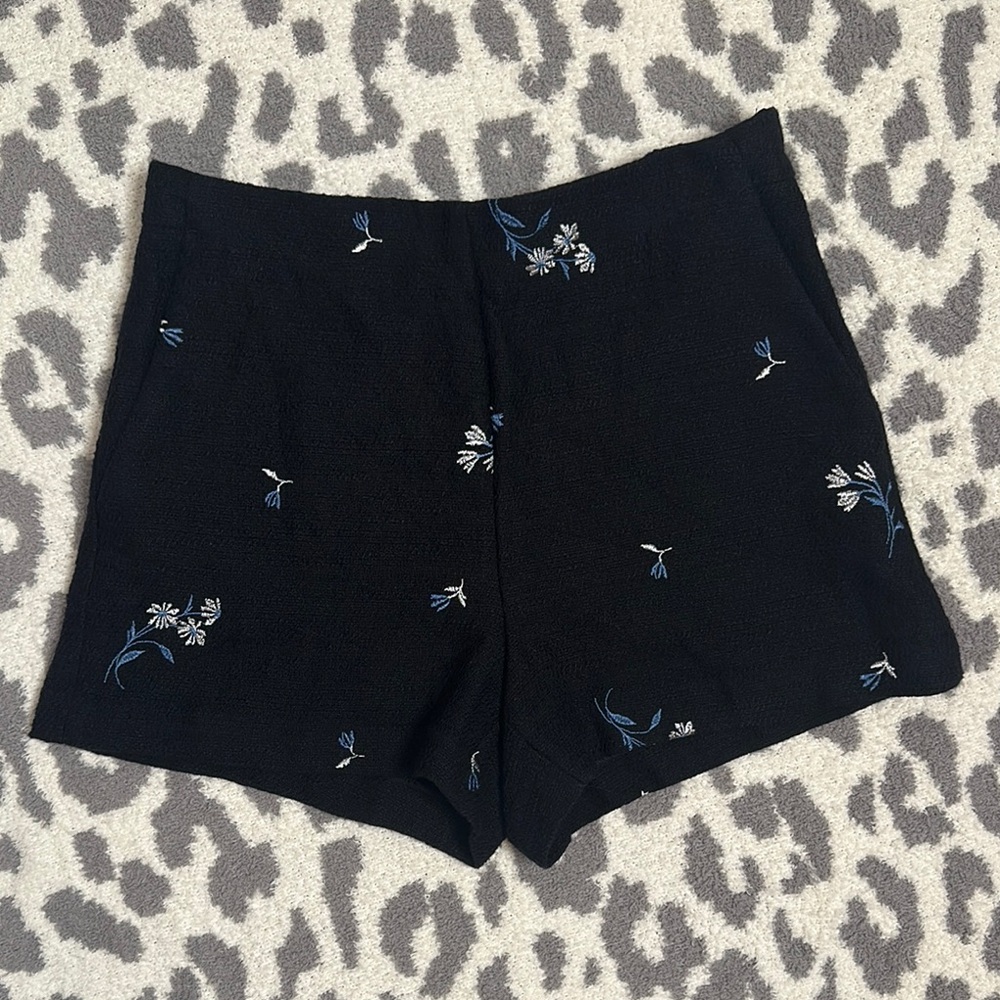 Ann Taylor High Waist Embroidered Floral Black and Blue Tweed Style Shorts